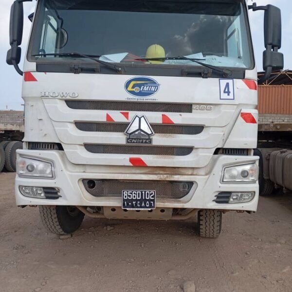 Gemini truck front view